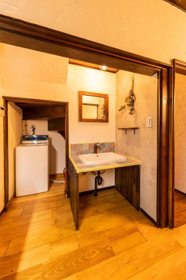 Nostalgiaノスタルジア Villa Yokosuka Luaran gambar
